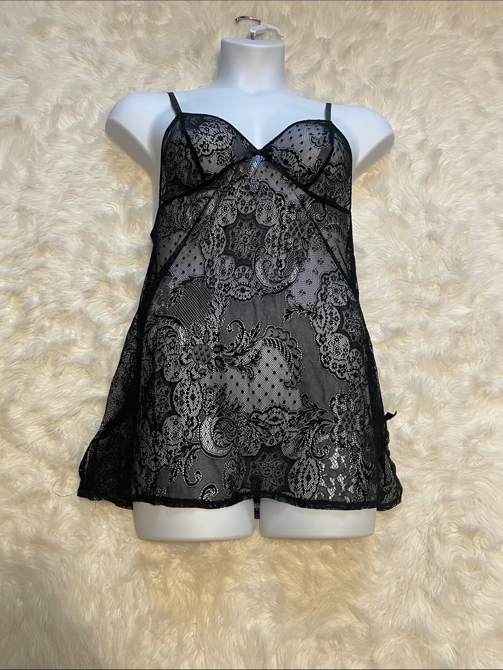 Victoria's Secret Sheer Black Lace Babydoll Chemise Delicate Floral Pattern L